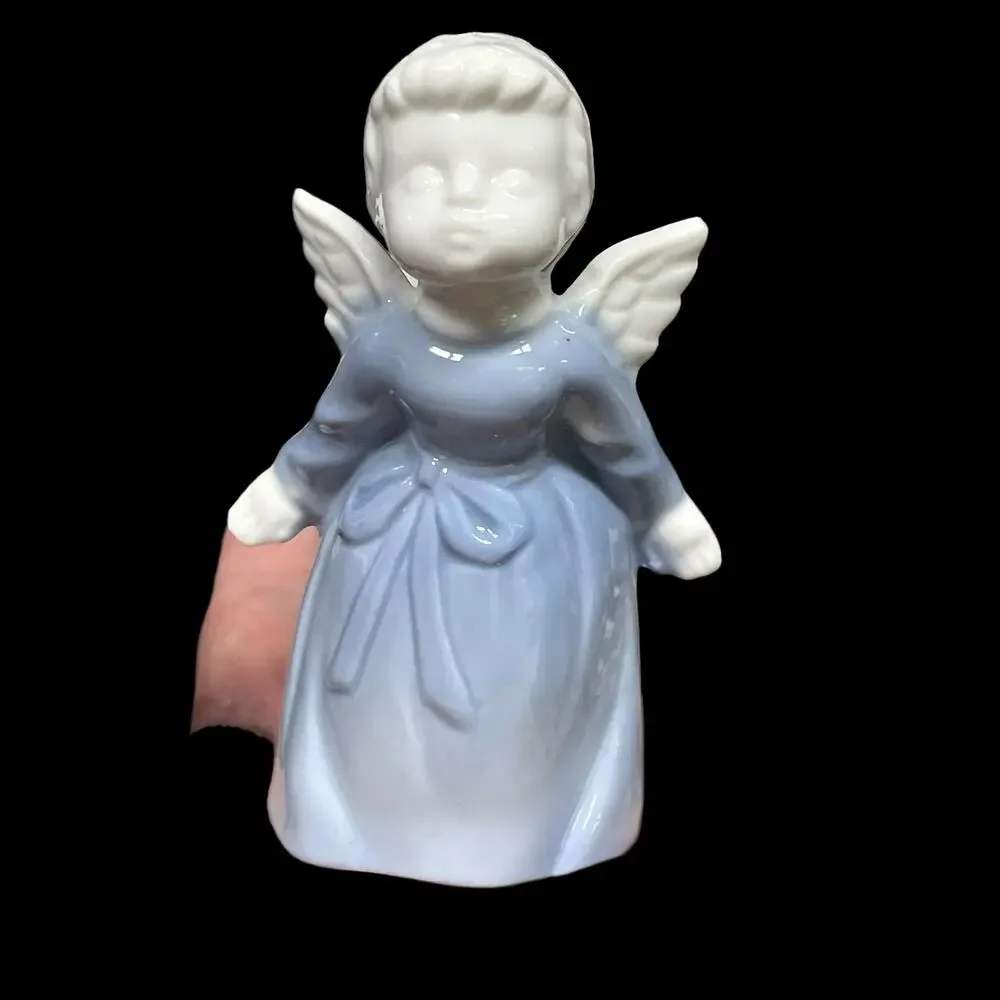 Lefton Kissing Angel Porcelain Blue & White Figurine Glazed Girl Made in Japan